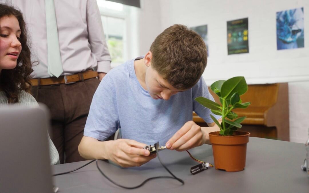 Arduino: Explore IoT Kit